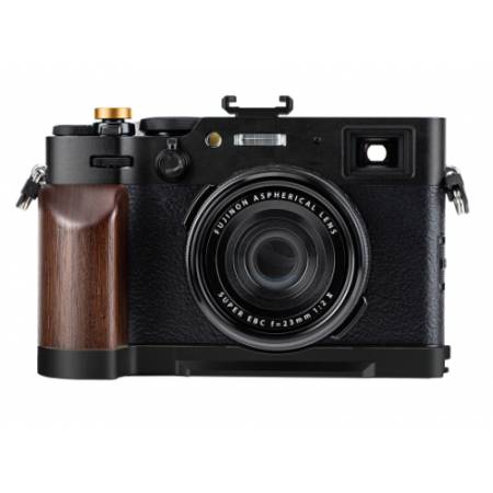 Fotopro QAL-X100VI - grip L-bracket, montażowa płytka L-kształtna do FUJIFILM X100V / X100VI - przykład użycia